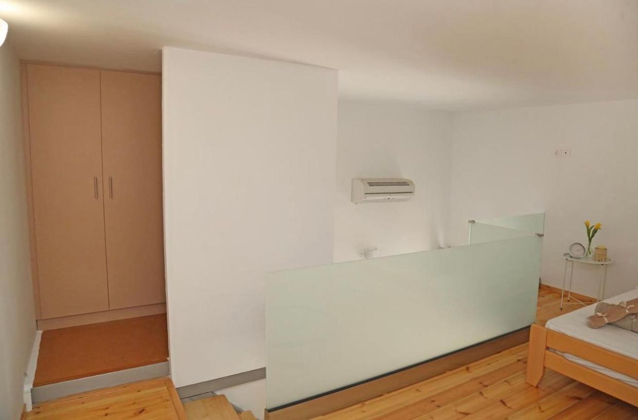 Loft *