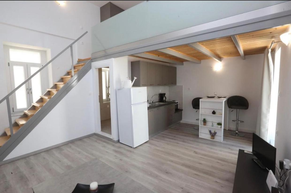 Appartement Loft Ermoúpoli